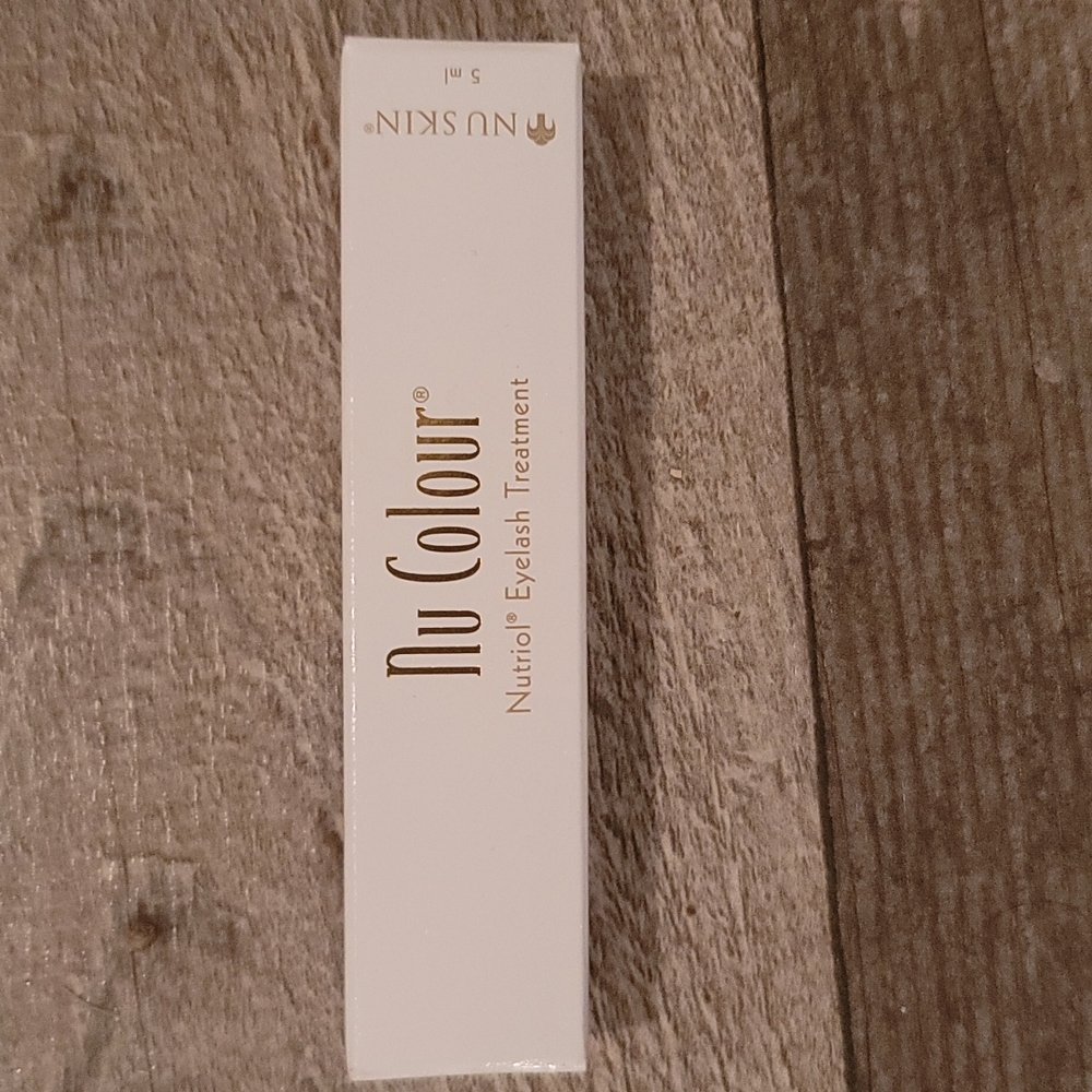 Nutriol Eyelash Treatment